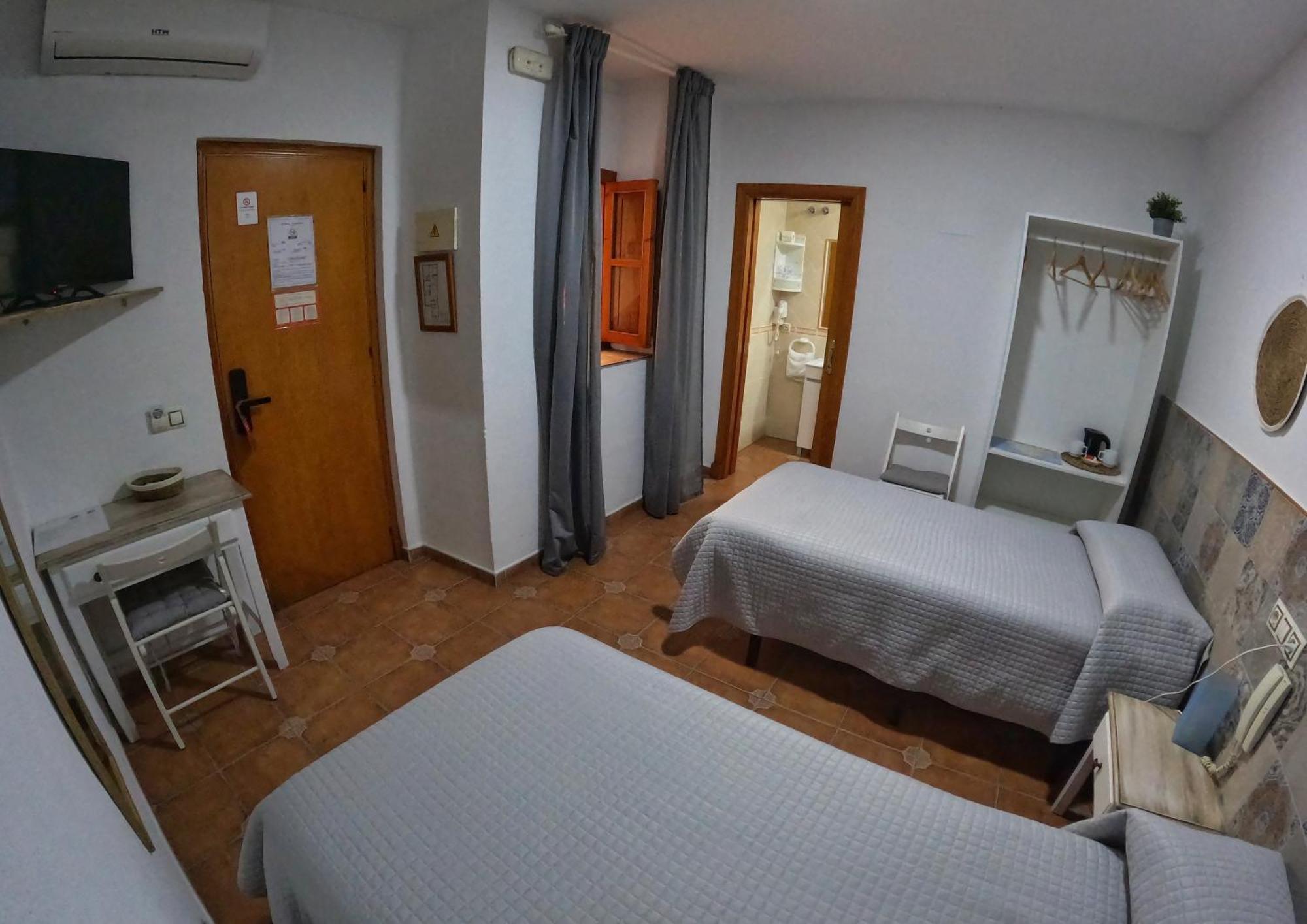 Hostal Canalejas Cadiz Exterior photo