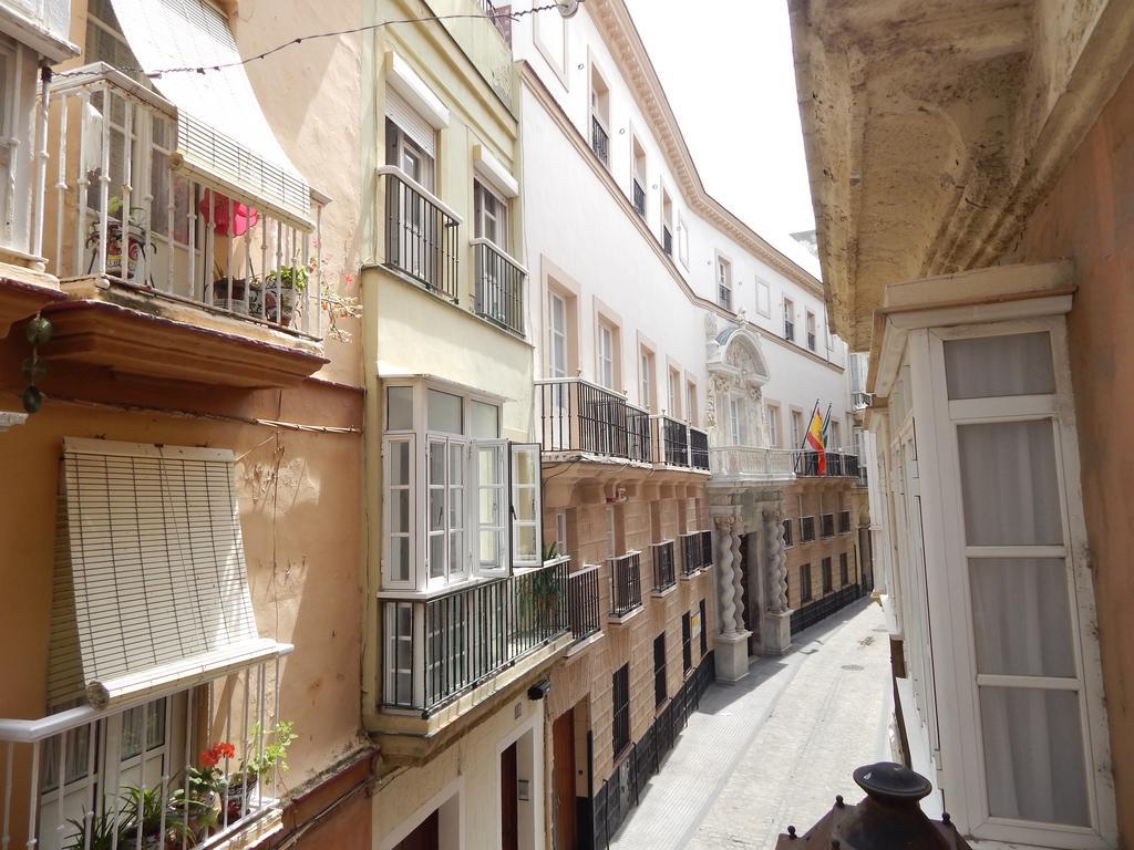 Hostal Canalejas Cadiz Exterior photo